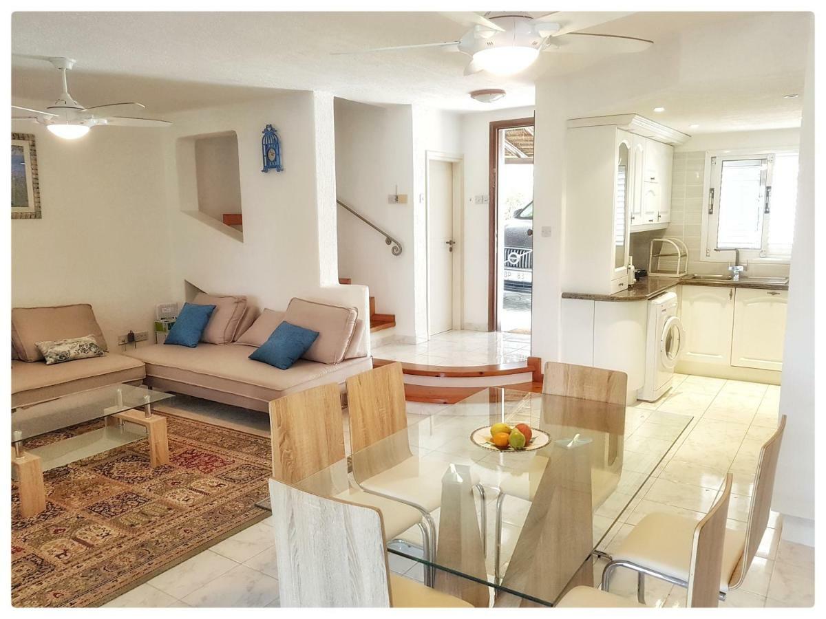 Sea Front Villa Vera Klorakas Ngoại thất bức ảnh