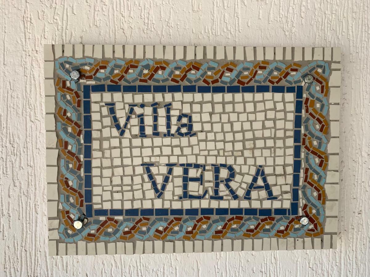 Sea Front Villa Vera Klorakas Ngoại thất bức ảnh