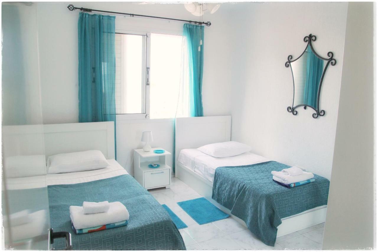 Sea Front Villa Vera Klorakas Ngoại thất bức ảnh